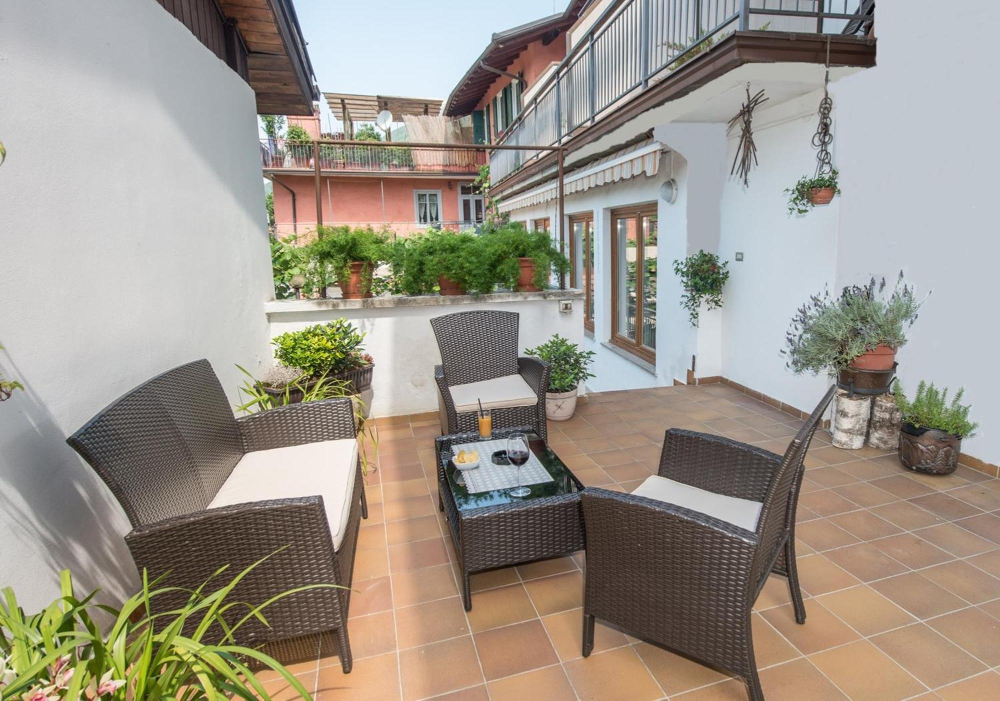 Albergo Antica Rosa Levico Terme Bagian luar foto